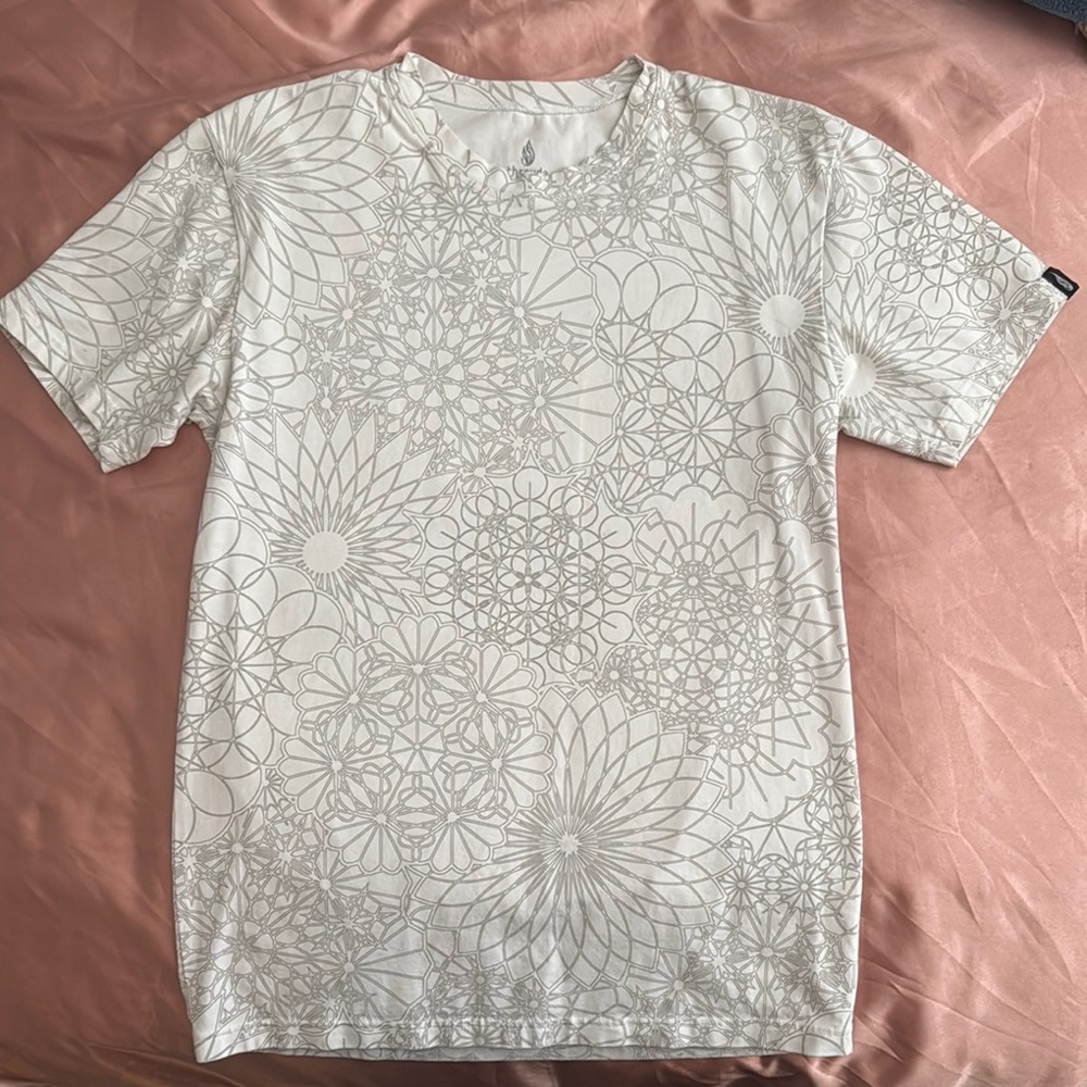 Limited Edition Threyda Shirt